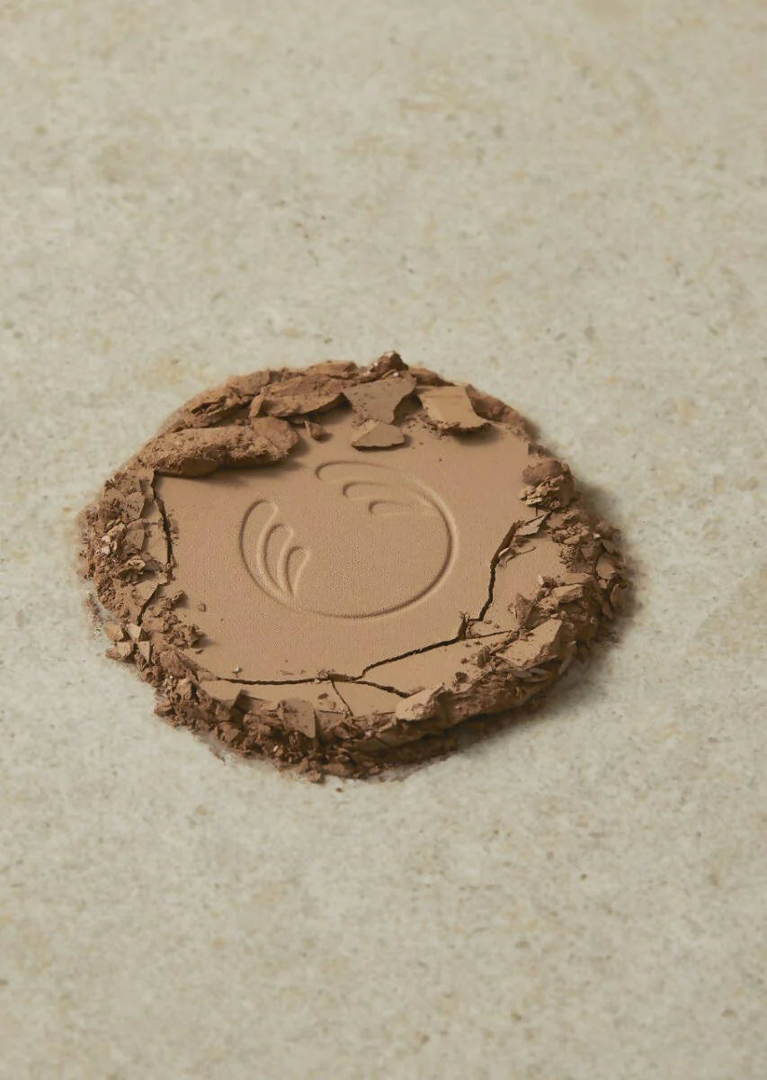 The Body Shop Tea Tree Face Base- Tan2W