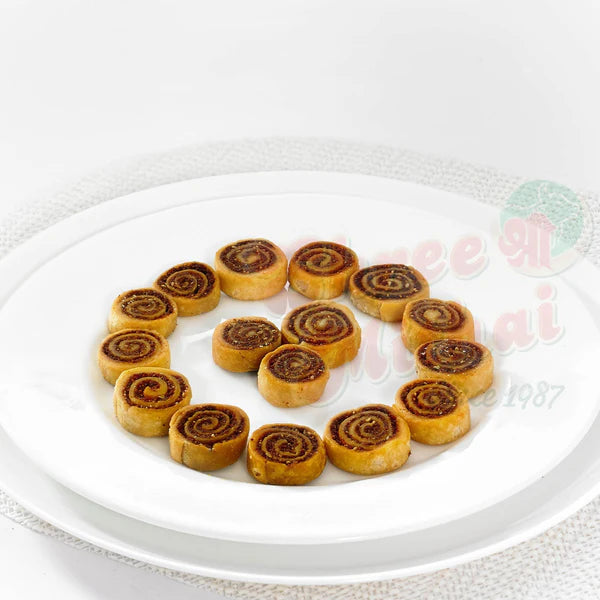 Shree Mithai Bhakarwadi - 250 gm