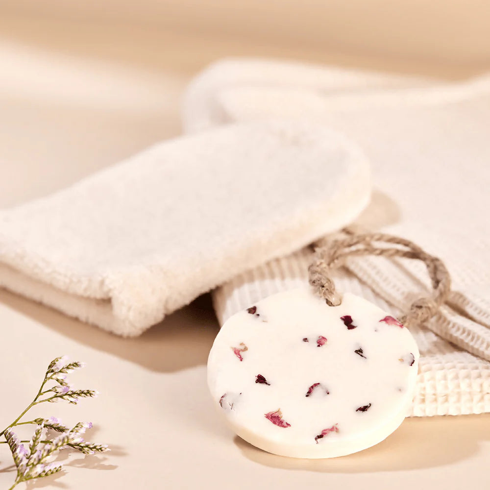 82°E By Deepika Padukone Gift Box for Her Combo -Gift Box