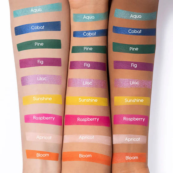 Kay Beauty By Katrina Kaif Eyeshadow Palette - Carefree - 10 gm