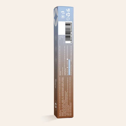 Serum-infused Volume Boost Mascara with Castor Oil and Coconut Oil
