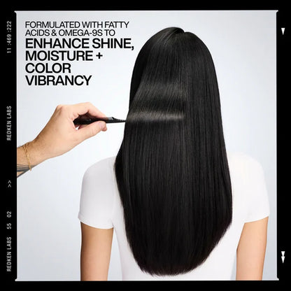 Redken Naked Gloss Lightweight Hair Serum. Adds Shine, Controls Frizz & Protects from Heat Damage - 100 ml