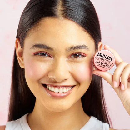 Makeup Revolution Mousse Shadow - Amber Bronze - 4 gm