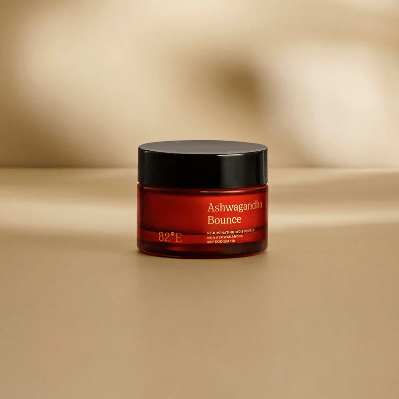 82°E By Deepika Padukone The Skincare Gift Kit In Gold -Kit