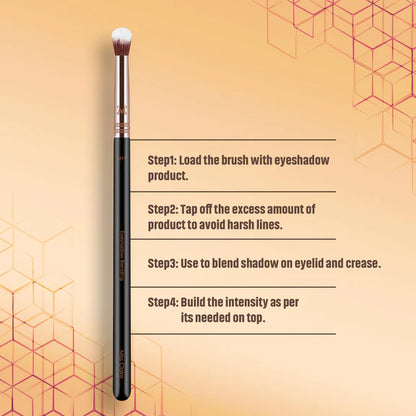 Miss Claire M19 - Eyeshadow Blending Brush - Rose Gold - 1 pcs