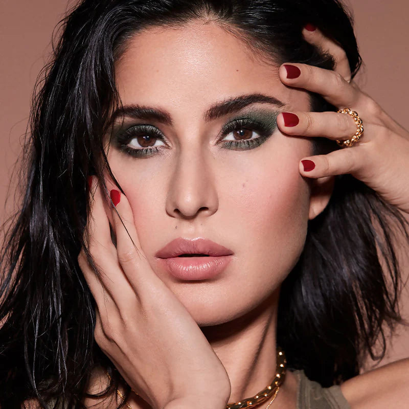 Kay Beauty By Katrina Kaif Eyeshadow Palette - Wild and Free