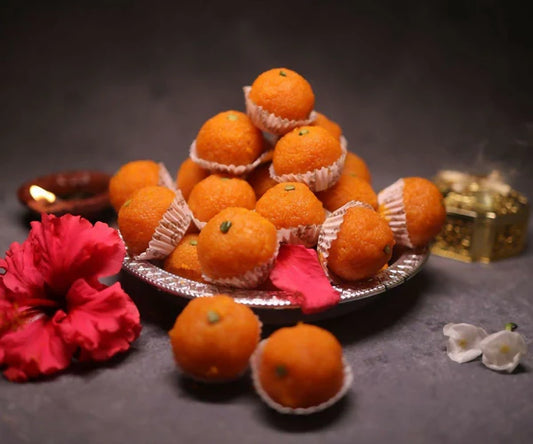 Pothgaal Sweets Mothichur Laddu - 500 gm