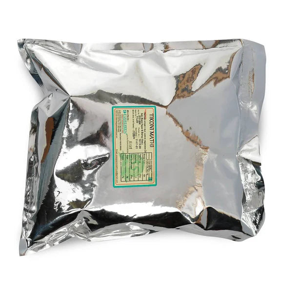 Evergreen Sweets - Tikoni Mathri - 500 gm