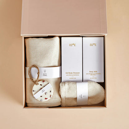 82??E By Deepika Padukone Gift Box for Her Combo -Gift Box