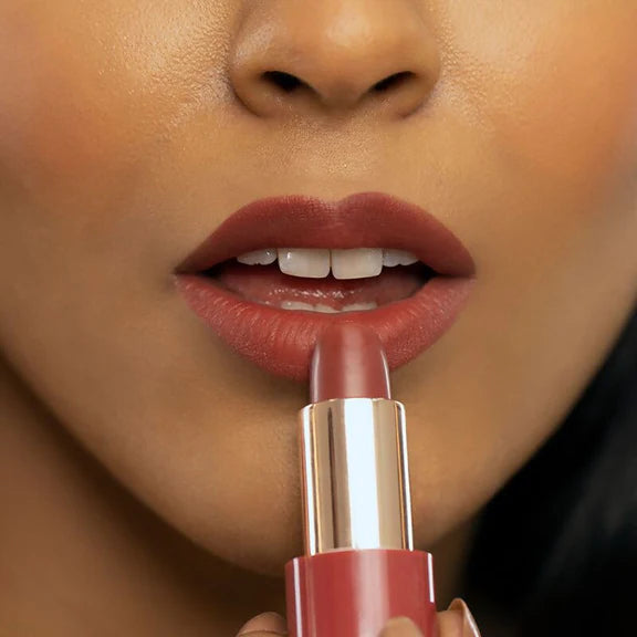 Kay Beauty By Katrina Kaif Matte Drama Long Stay Lipstick - Wrap Up - 4.2 gm