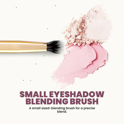 MARS Cosmetics Artist's Arsenal Small Eyeshadow Blending Brush - 0.5 gm