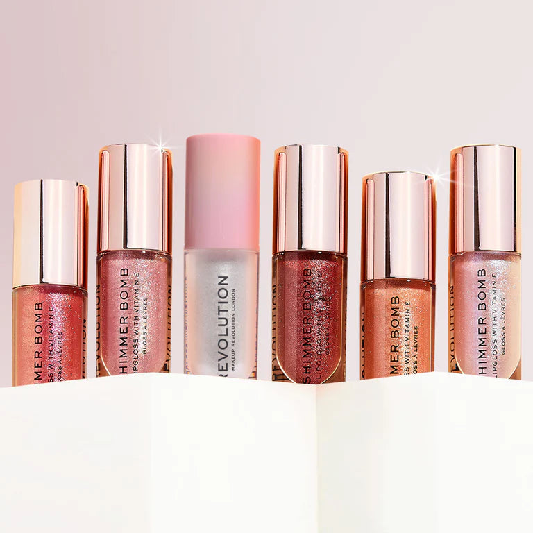Makeup Revolution Shimmer Bomb Lipgloss-Infused With Vitamin E For Extra Nourishment - Beam Pearl - 4.5 ml