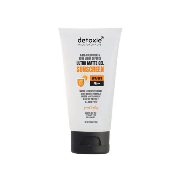 Detoxie Ultra Matte Sunscreen Gel Matte Finish Dry Tint Water & Sweat Resistant With Spf 50 Pa+++ - 50 gm