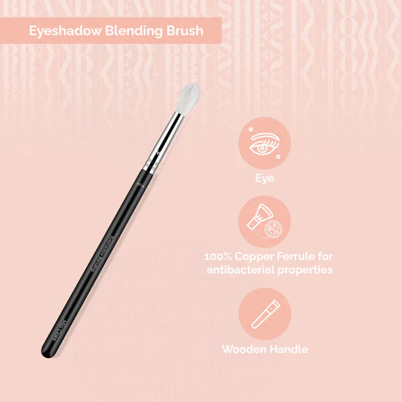 Miss Claire M14 - Eyeshadow Blending Brush - Chrome - 1 pcs