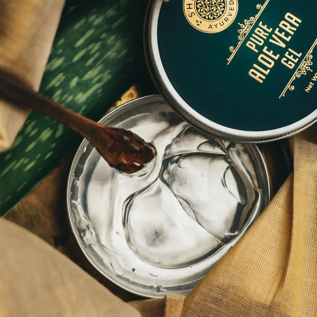 Pure Aloe Vera Gel - 100% Natural Hydrating Face & Body Gel | Soothes, Heals & Moisturizes